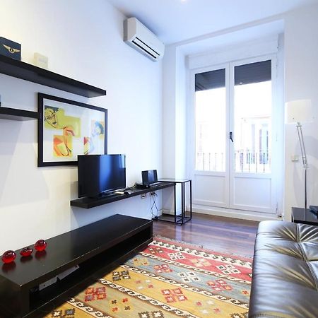 Paseo Del Prado Apartment By Allo Housing Madrid Eksteriør bilde