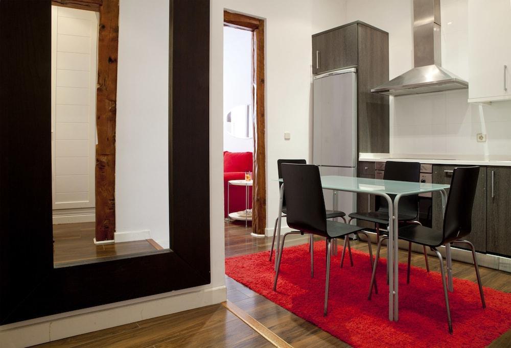 Paseo Del Prado Apartment By Allo Housing Madrid Eksteriør bilde